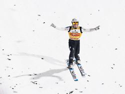 garmisch patenkirchen germany december 31 domen prevc slo during the training and qualification jumps of the four hills tour 25 26 on december 31 2025 in garmisch patenkirchen germany