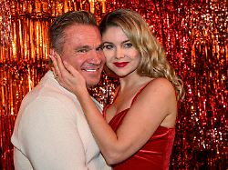 ger berlin im bild v l peter klein und yvonne woelke bei der premiere der neuen reality show die abrechnung der promi showdown im festsaal kreuzberg 04 11