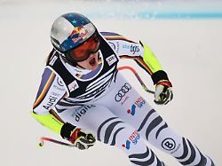 germany s emma aicher celebrates at the finish area of an alpine ski women s world cup super g in tarvisio italy sunday jan 18 2026