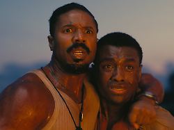 handout michael b jordan als elijah und elias smoke in einer szene des films blood sinners undatierte filmszene der film kommt am 17 04 2025 in die deutschen kinos