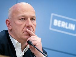 kai wegner beim pressebriefing zum anschlag auf das berliner stromnetz berlin 05 01