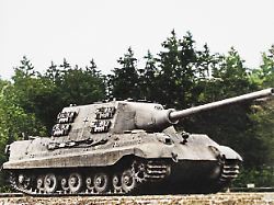 militaer waffen panzer deutscher jagdpanzer vi jagdtiger 1944 1945 der wehrmacht foto 1944 45 digital koloriert