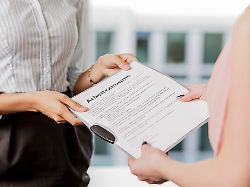 mit einem arbeitszeugnis in dem schlechter als gut bewertet wird gestaltet sich die jobsuche schwierig