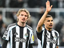 newcastle united v psv eindhoven uefa champions league nick woltemade and malick thiaw of newcastle united thank fans at full time during the uefa champions league match at st