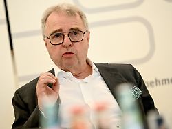 rainer kirchdoerfer jurist spricht zu dem thema so sichern wir wohlstand in deutschland