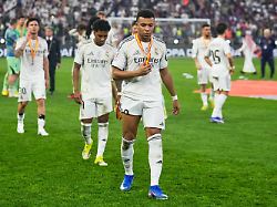 real madrid s kylian mbappe leaves the pitch after losing the spanish super cup final soccer match against fc barcelona at king abdullah sports city stadium in jeddah saudi arabia sunday jan 11 2026