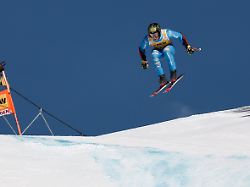 ski alpin weltcup super g maenner der italiener giovanni franzoni rast die strecke hinunter
