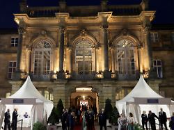 staatsempfang nach der eroeffnung der 113 richard wagner festspiele 2025 mit der neuinszenierung von die meistersinger von nuernberg im neuen schloss bayreuth bayreuth 25 07