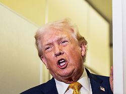 trump kuendigte zoelle fuer handelspartner von iran an