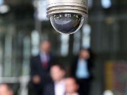 ueberwachungskameras am arbeitsplatz duerfen zum beispiel zum schutz vor sachbeschaedigung oder diebstahl verwendet werden