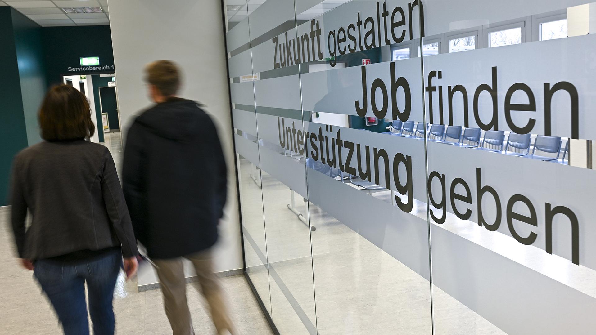 agentur fuer arbeit 144