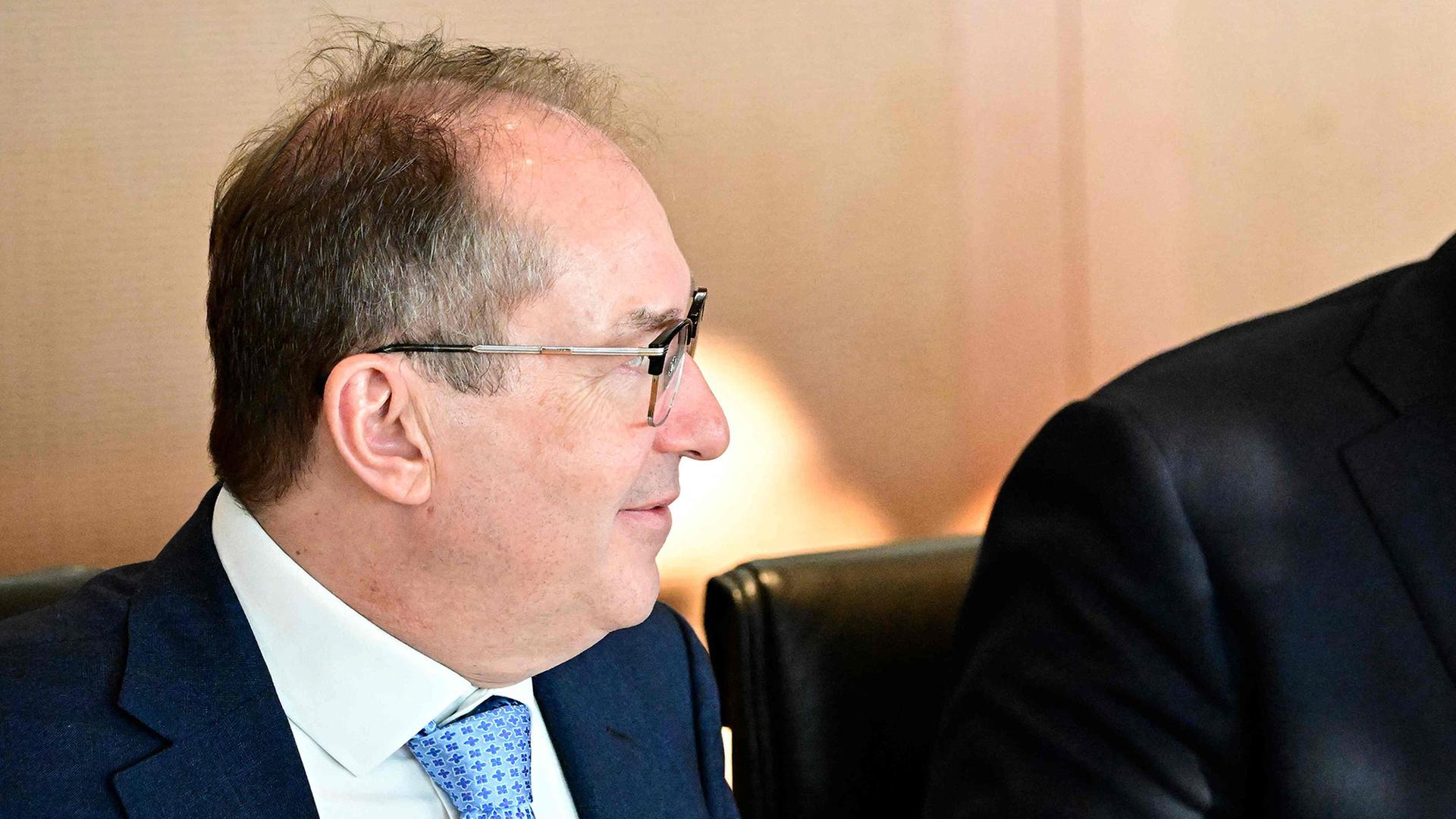 alexander dobrindt 130