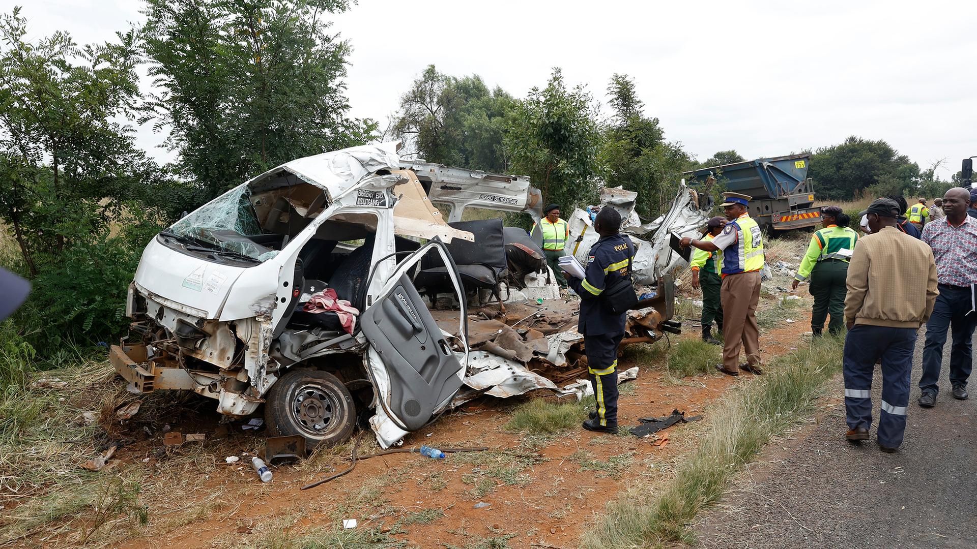 busunfall suedafrika 100