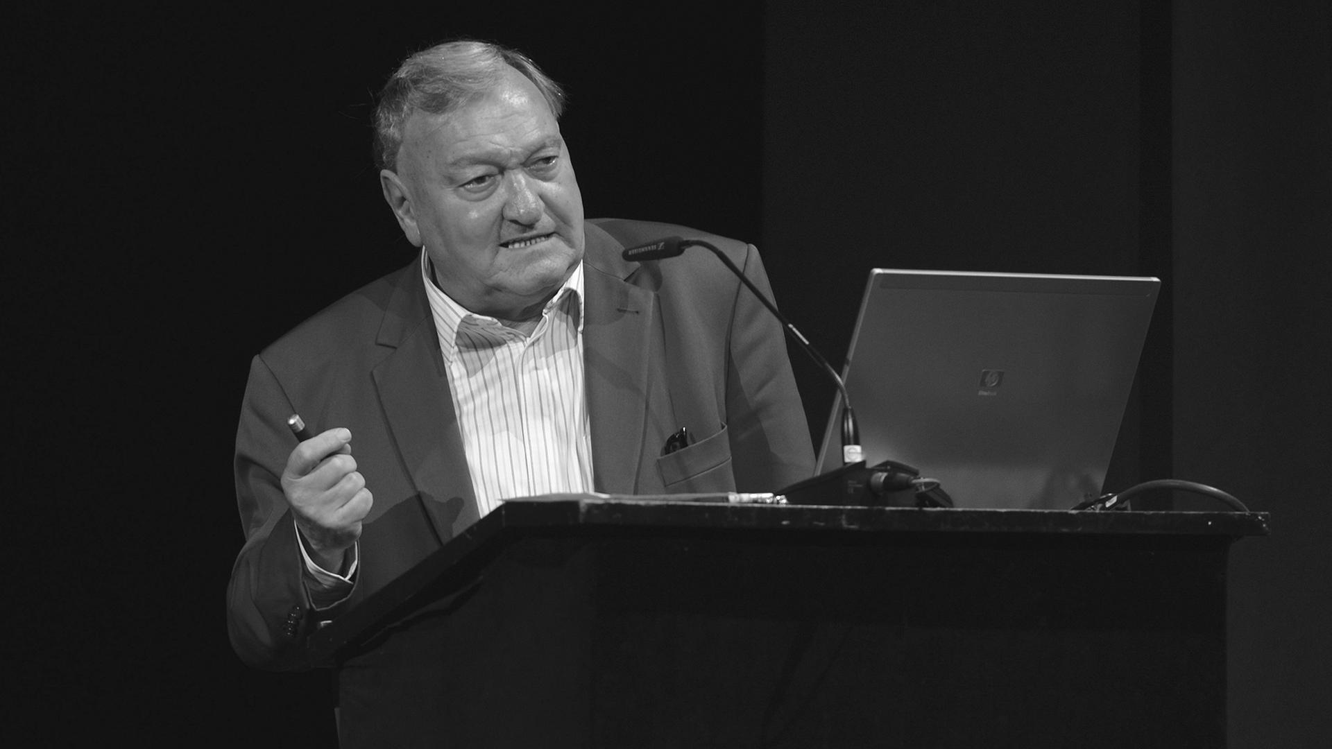 erich von daeniken 102