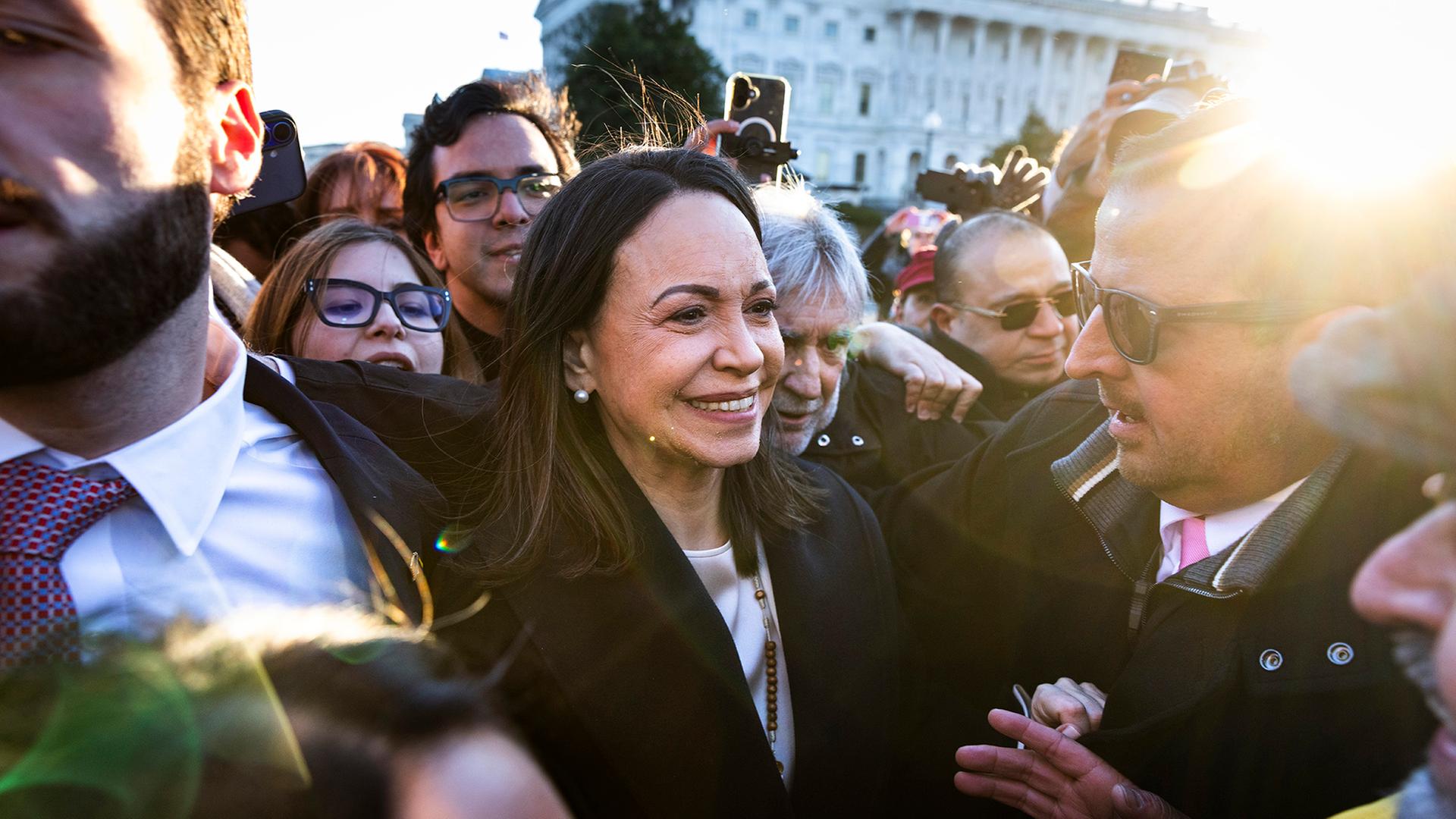 maria corina machado parisca 100