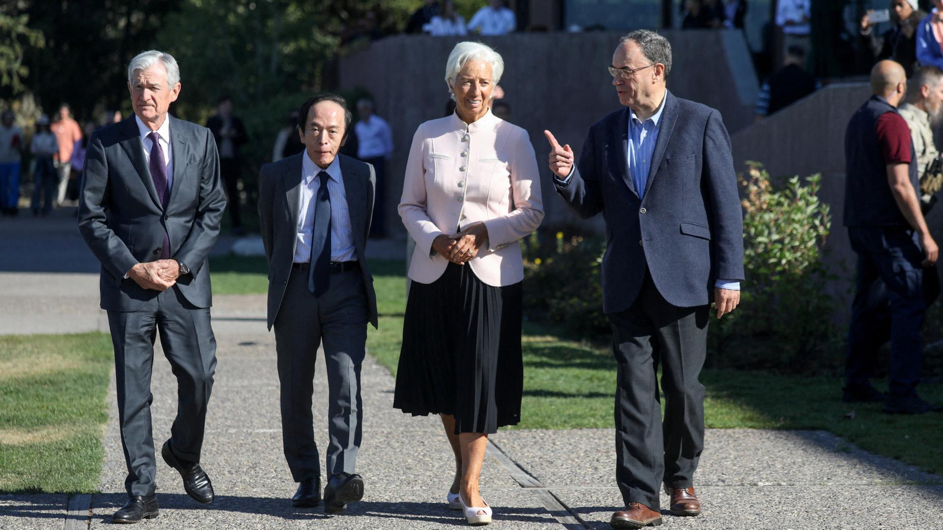 notenbanker lagarde powell 100