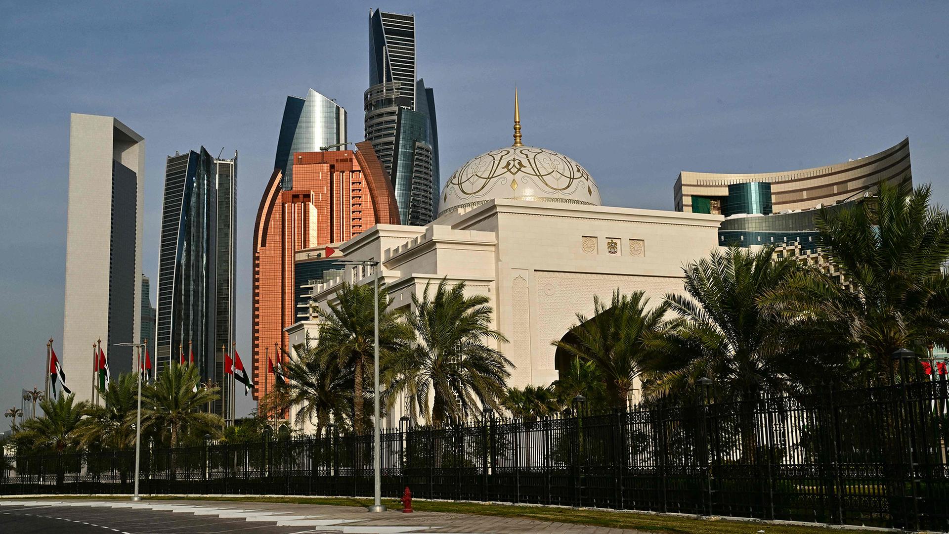 praesidentenpalast abu dhabi 100