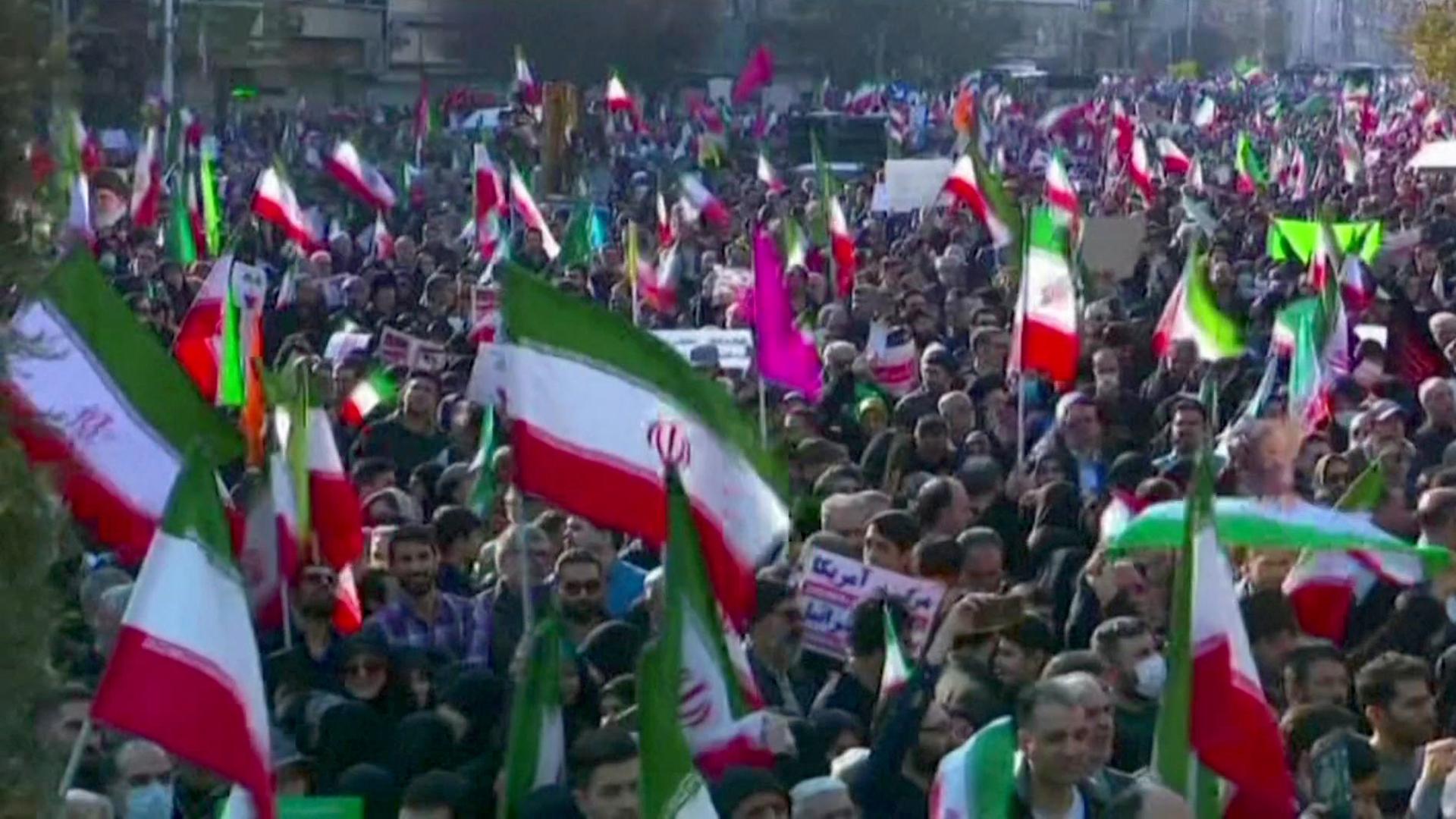 sendungsbild still iran 100