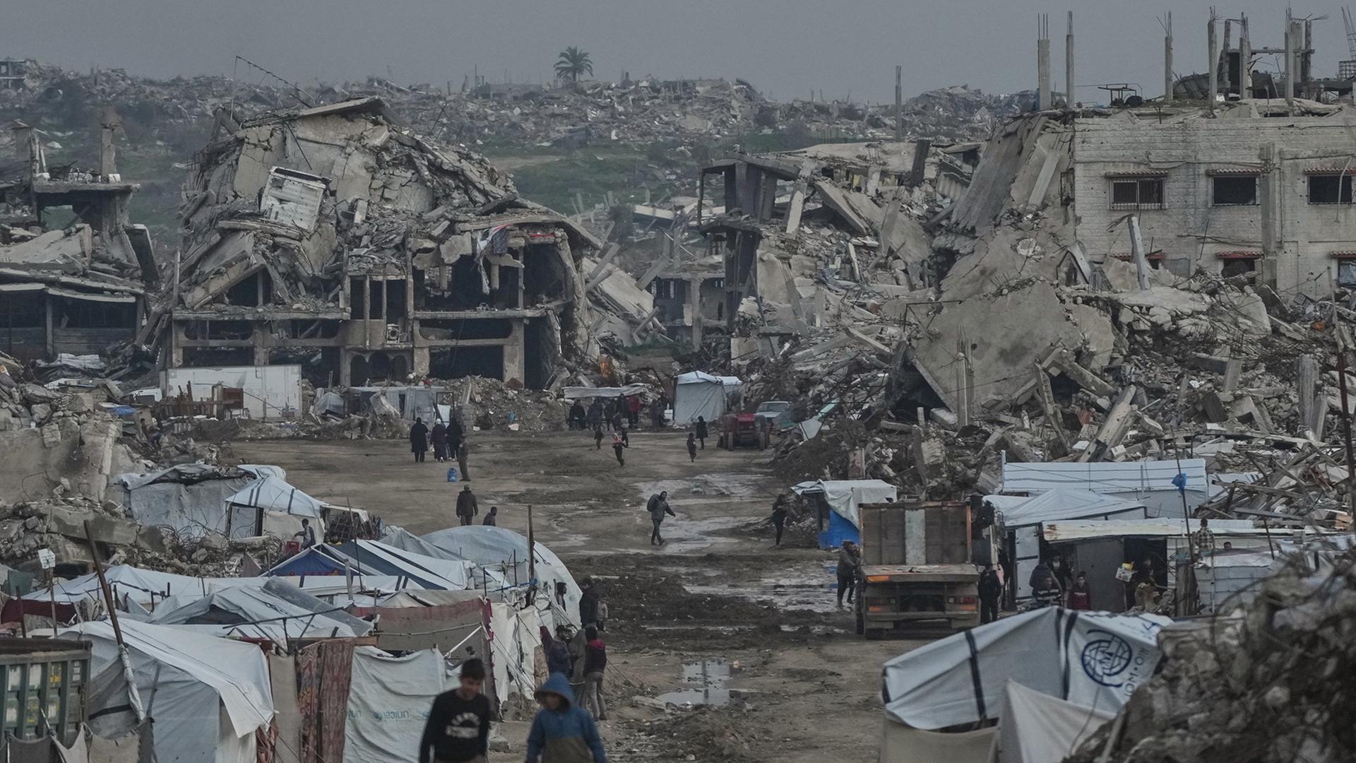 truemmer gazastreifen 112