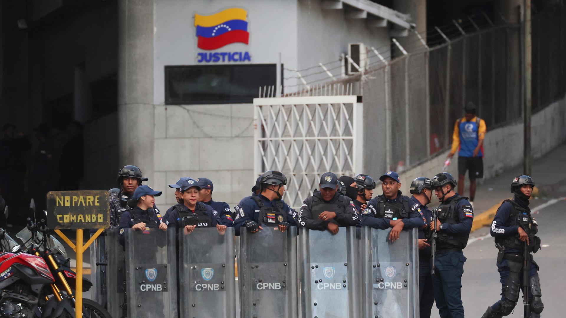 venezuela gefaengnis 102