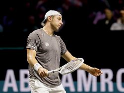 2026 02 13 21 20 30 rotterdam tallon griekspoor im spiel gegen felix auger aliassime waehrend des viertelfinals am fuenften tag des abn amro tennisturniers in ahoy rotterdam