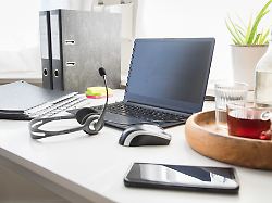 arbeiten sie lieber zu hause als im buero dann koennen sie einige ihrer ausgaben steuerlich geltend machen