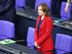 berlin deutschland deutscher bundestag 50