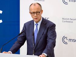 bundeskanzler friedrich merz cdu spricht auf der muenchner sicherheitskonferenz 2026 muenchen 13 02