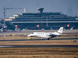 cessna 560xl citation xls d cafe der privaten deutschen fluggesellschaft silver cloud air landet auf dem flughafen koeln bonn