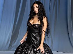 charli xcx attends the arrivals of the 5th annual academy museum gala at the academy museum of motion pictures ted mann theater in los angeles ca on october 18 2025