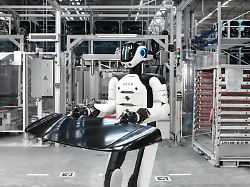 ein humanoider roboter im einsatz bei bmw