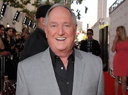 file neil sedaka attends the warner bros premiere of jersey boys at the 2014 los angeles film festival held at regal cinemas la live stadium 14 on thursday june 19 2014 in los angeles