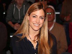 gela allmann zu gast in der m lanz zdf talkshow am 1 03 2016 in hamburg m lanz zdf talkshow am 1 03