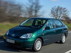handout 28 02 2023 na haessliches entlein und elektro pionier ob man das design des toyota prius nun mag bleibt geschmachsache seine vorreiterrolle in sachen elektromobilitaet ist weniger strittig