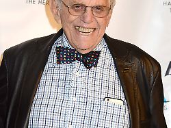 harlem school of the arts 50th anniversary gala henry jarecki attends the harlem school of the arts 50th anniversary gala on october 5 2015 at the plaza hotel in new york city new york usa