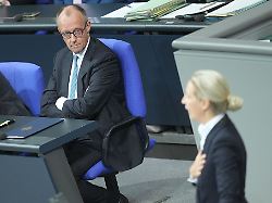 kanzler merz raeumt in der generaldebatte des bundestags ein dass die erwartungen an das reformtempo derzeit hoeher seien als sie erfuellt werden koennten