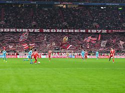 munich germany 08 february im bild die suedkurve der allianz arena fans supporters ultras waehrend dem bundesligamatch zwischen dem fc fc bayern munich und der tsg 1899 hoffenheim am 21