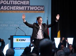 manuel hagel spitzenkandidat der cdu fuer die landtagswahl in baden wuerttemberg spricht beim politischen aschermittwoch der cdu baden wuerttemberg 1