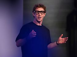 mark zuckerberg demonstrierte die brille mit display auf der hauseigenen konferenz meta connect