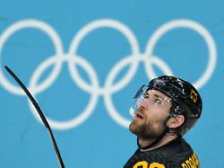 olympia olympische winterspiele mailand cortina 2026 eishockey olympia slowakei deutschland finalrunde viertelfinale leon draisaitl deutschland an den olympischen ringen