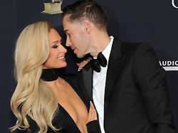 paris hilton and carter reum at the pre grammy gala grammy salute to industry icons honoring avery lipman and monte lipman the beverly hilton los angeles usa 31 january 2026 credit faye sadou avalon