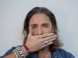 saenger gil ofarim dschungelkoenig 2026 der rtl fernsehshow ich bin ein star holt mich hier raus ist im sendezentrum von rtl