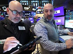 traders work on the floor at the new york stock exchange nyse in new york city u s february 6 2026 1