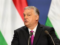 ungarns ministerpraesident viktor orban spricht waehrend einer pressekonferenz mit us aussenminister rubio