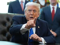 weitere kriegsschiffe seien unterwegs in richtung iran sagt us praesident donald trump