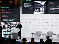 wolodymyr selenskyj praesident der ukraine spricht bei der muenchner sicherheitskonferenz 1