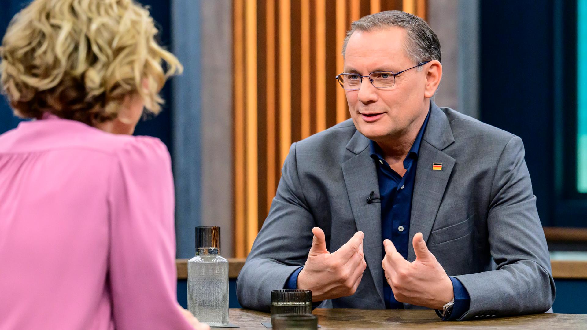 chrupalla miosga 100