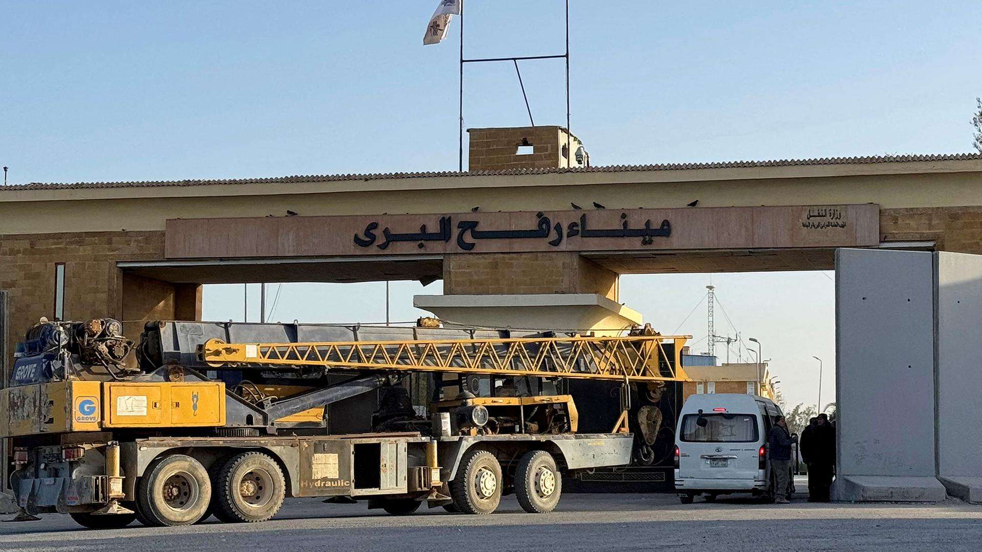 grenzuebergang rafah 110