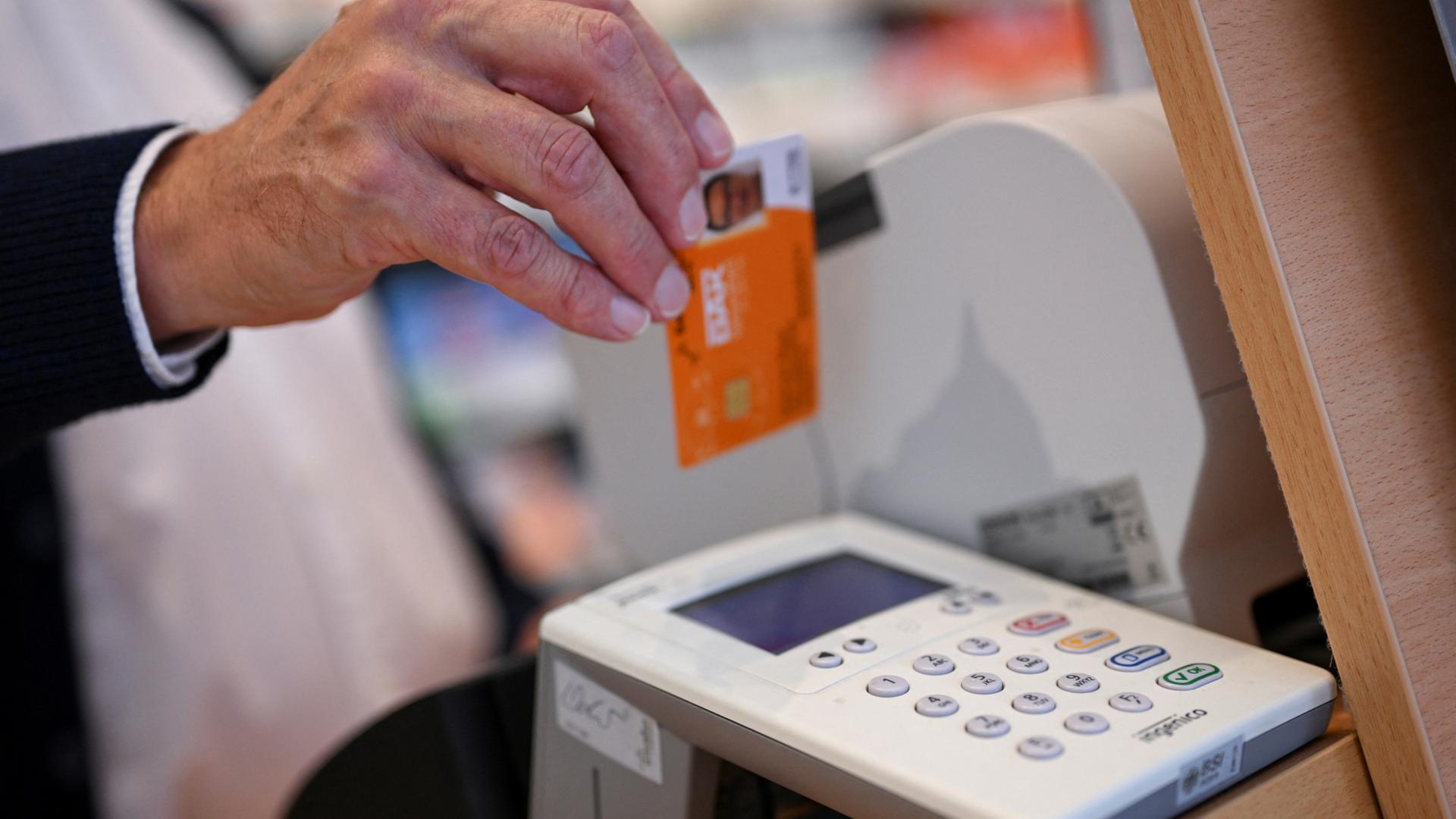 krankenkassenkarte 100