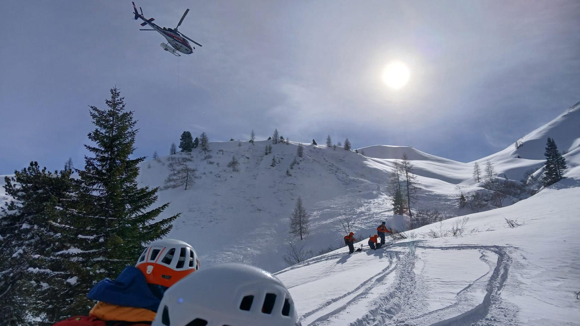 osterreich lawinenabgang 100